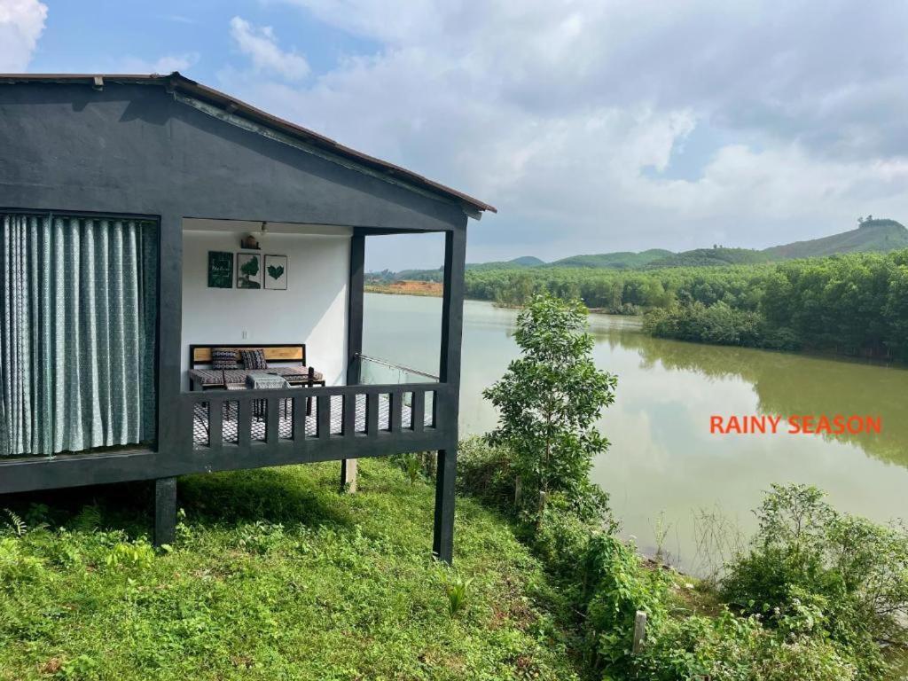 פונג נה Nguyen Shack Retreat Resort מראה חיצוני תמונה