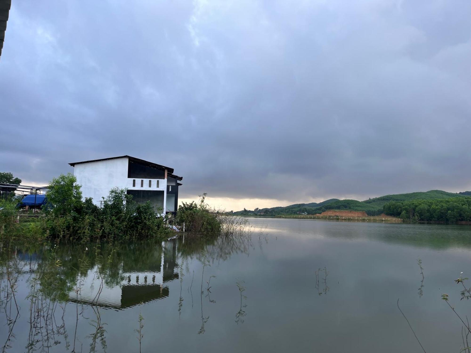 פונג נה Nguyen Shack Retreat Resort מראה חיצוני תמונה